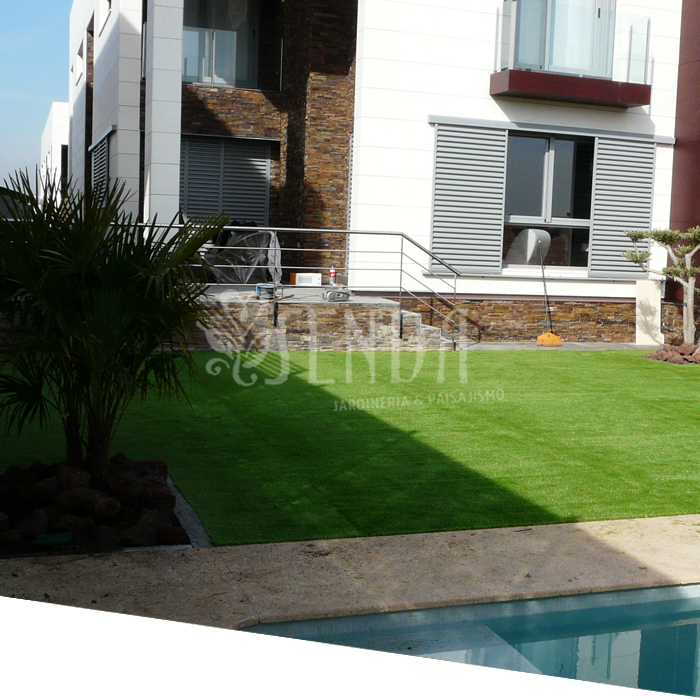 291025-jardineria-despues.png